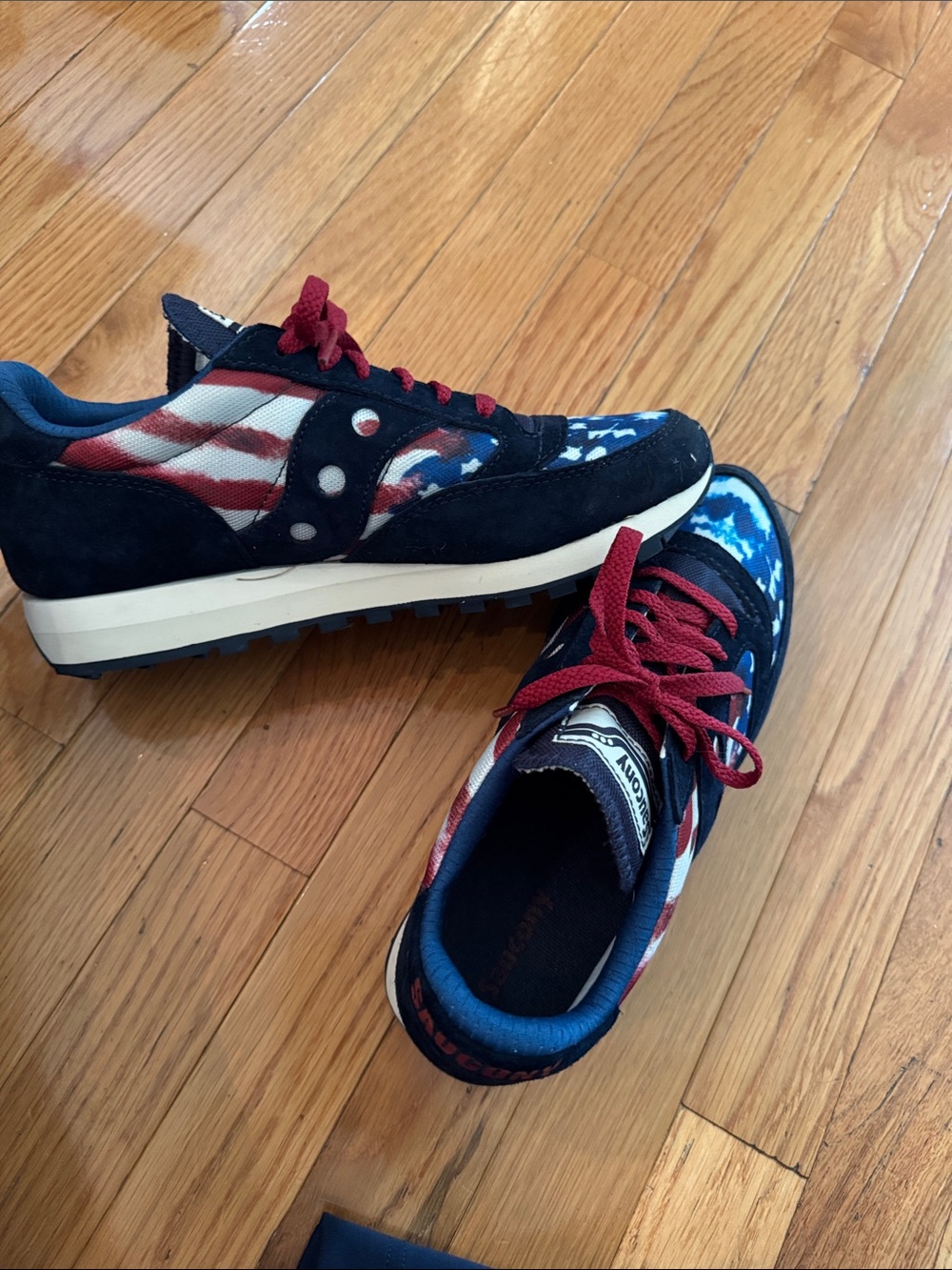 Saucony women's Navy, Red & White Flag-Pattern Sneakers
